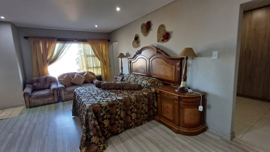 To Let 2 Bedroom Property for Rent in Monte Christo Western Cape